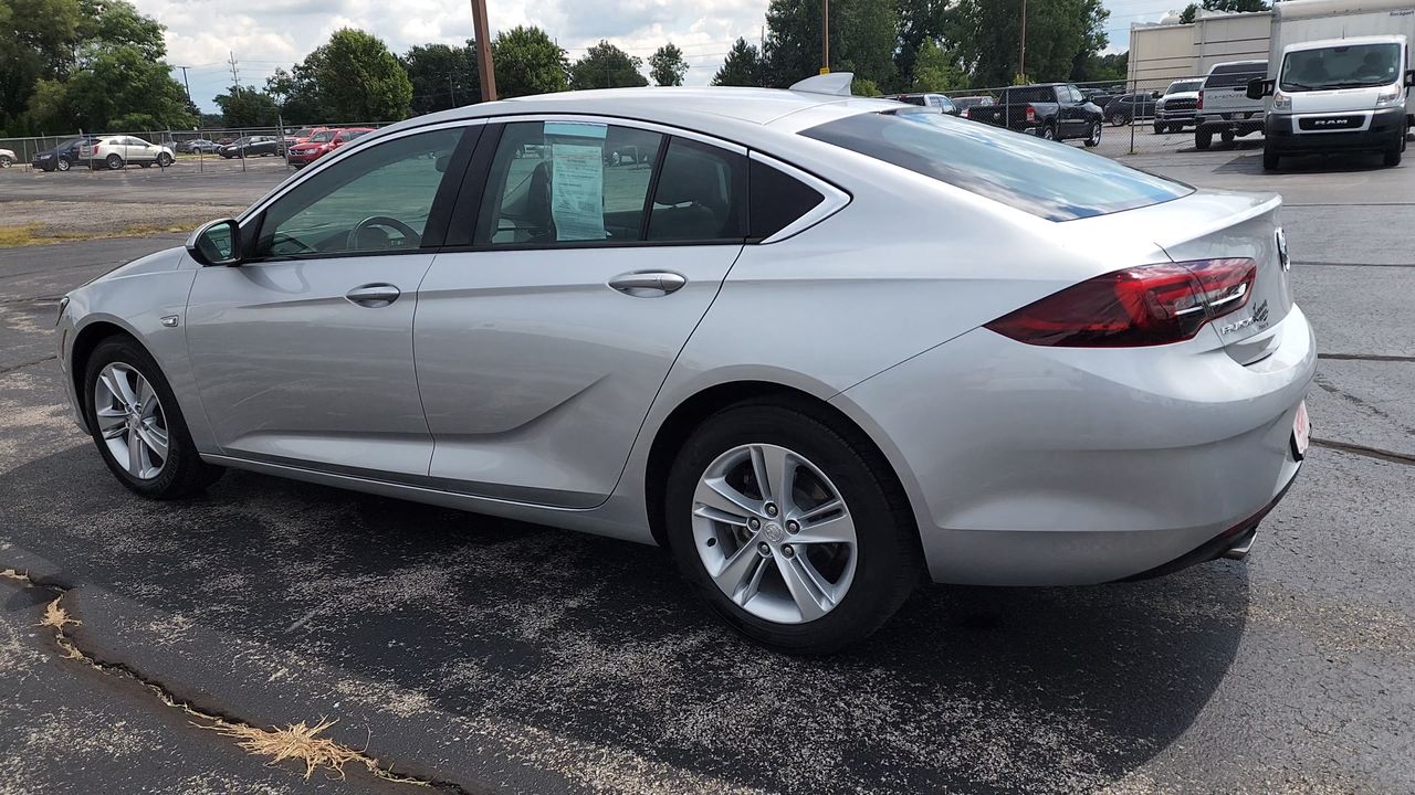 2018 Buick Regal Sportback Preferred photo 6