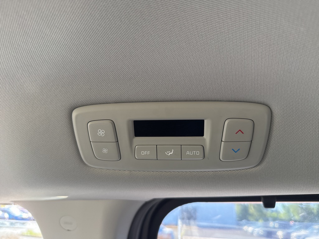 2024 Kia Carnival SX Prestige photo 18