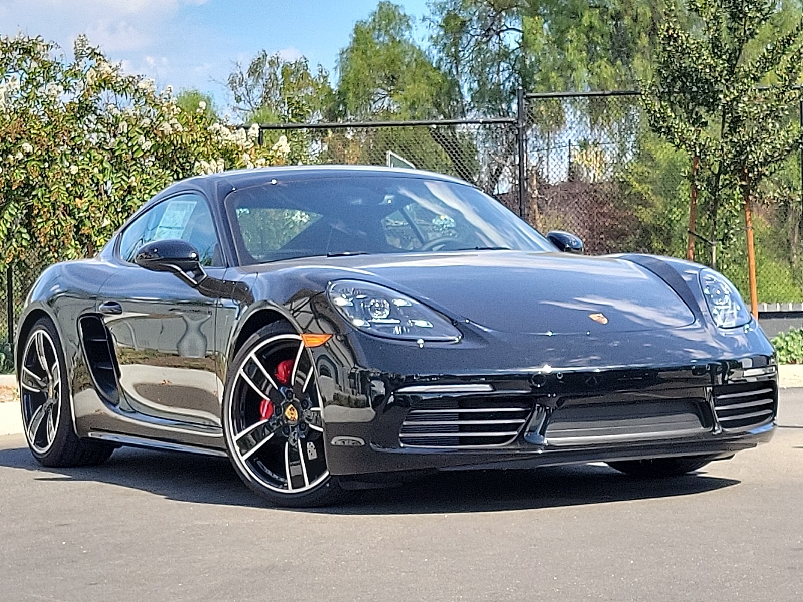 2025 Porsche Cayman S photo 9