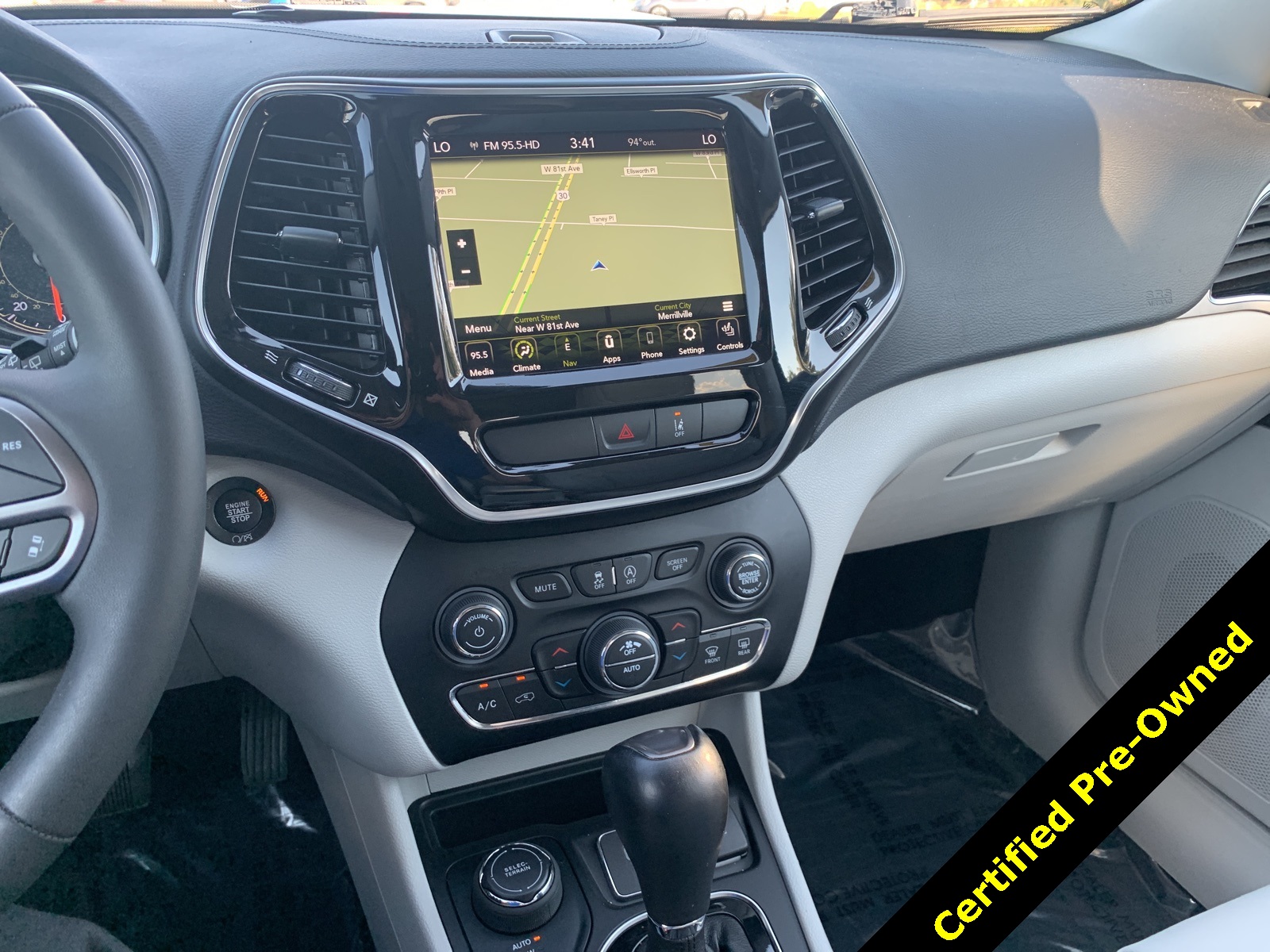 2022 Jeep Cherokee Limited photo 22