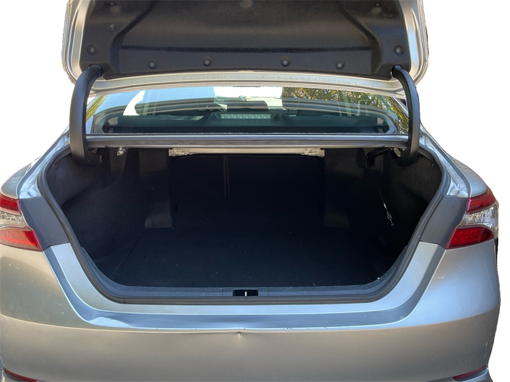 2023 Toyota Camry XSE photo 13