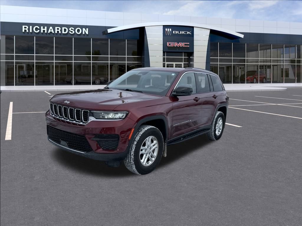 2023 Jeep Grand Cherokee L Laredo's photo