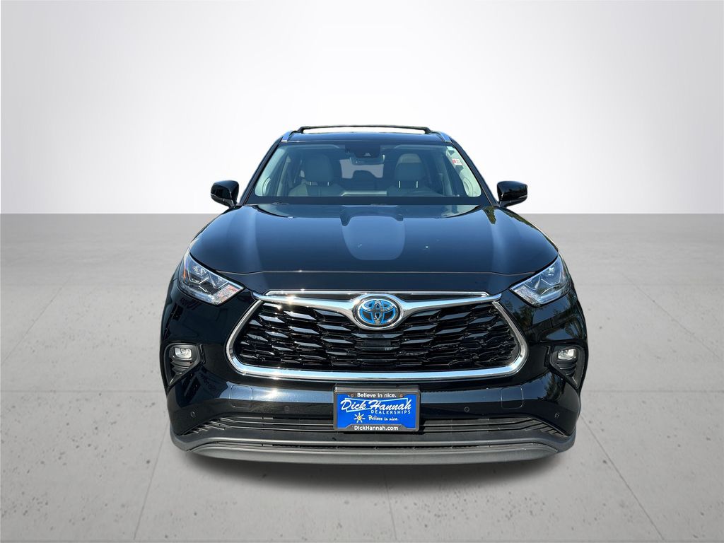 2020 Toyota Highlander Limited photo 3