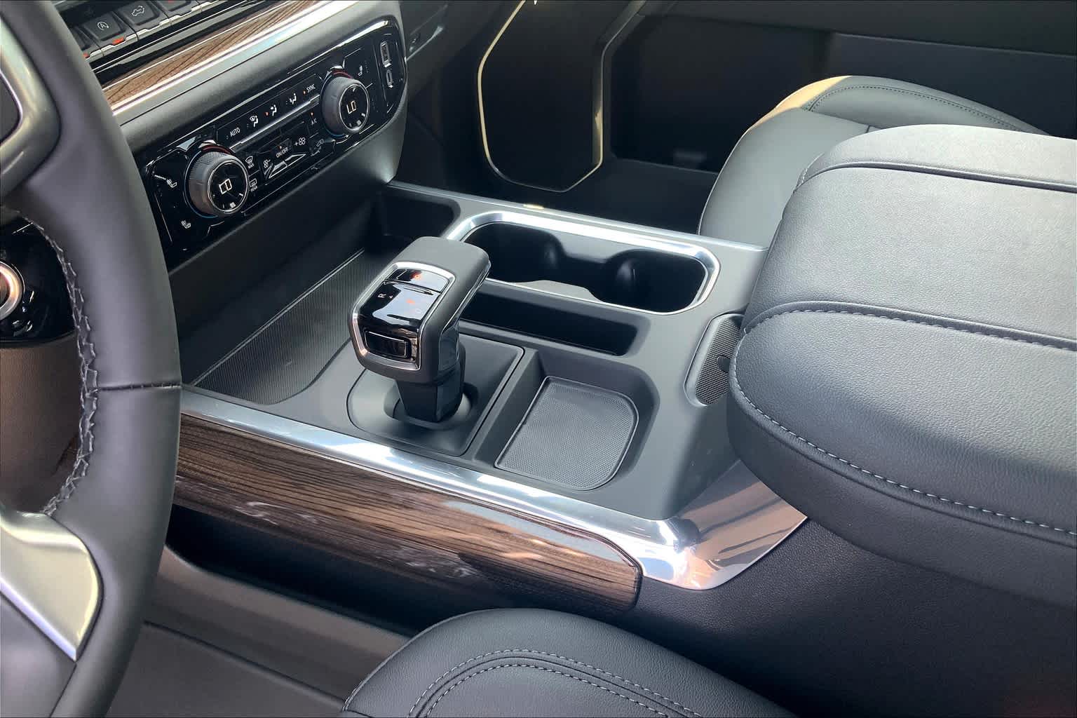 New 2024 Chevrolet Silverado 1500 RST Crew Cab in San Antonio RZ390694