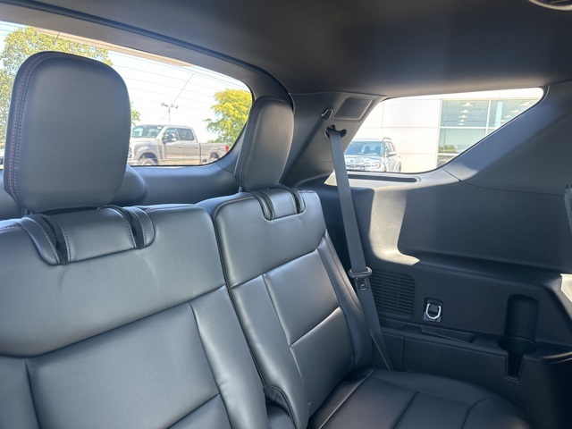 2025 Ford Explorer ST photo 10
