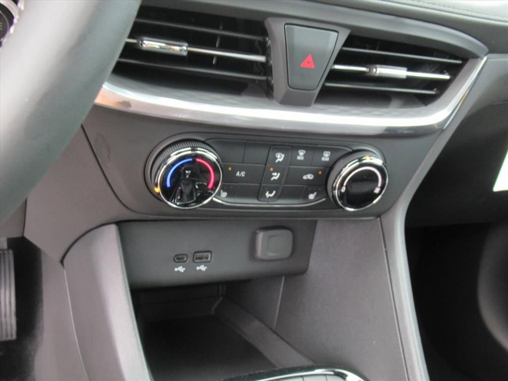 2026 Buick Encore GX Preferred photo 18