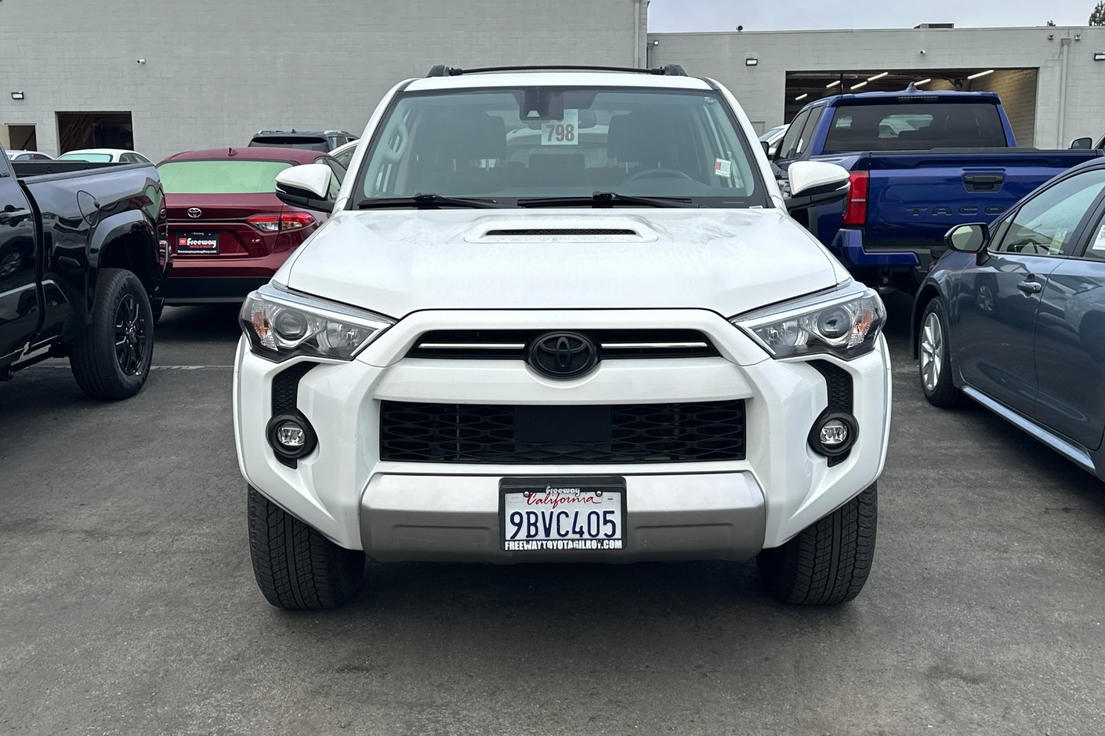 2022 Toyota 4Runner TRD Off-Road Premium photo 4