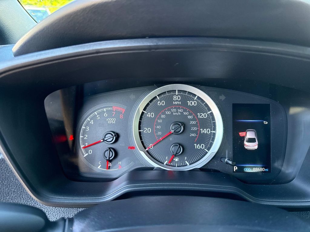 2021 Toyota Corolla SE photo 26