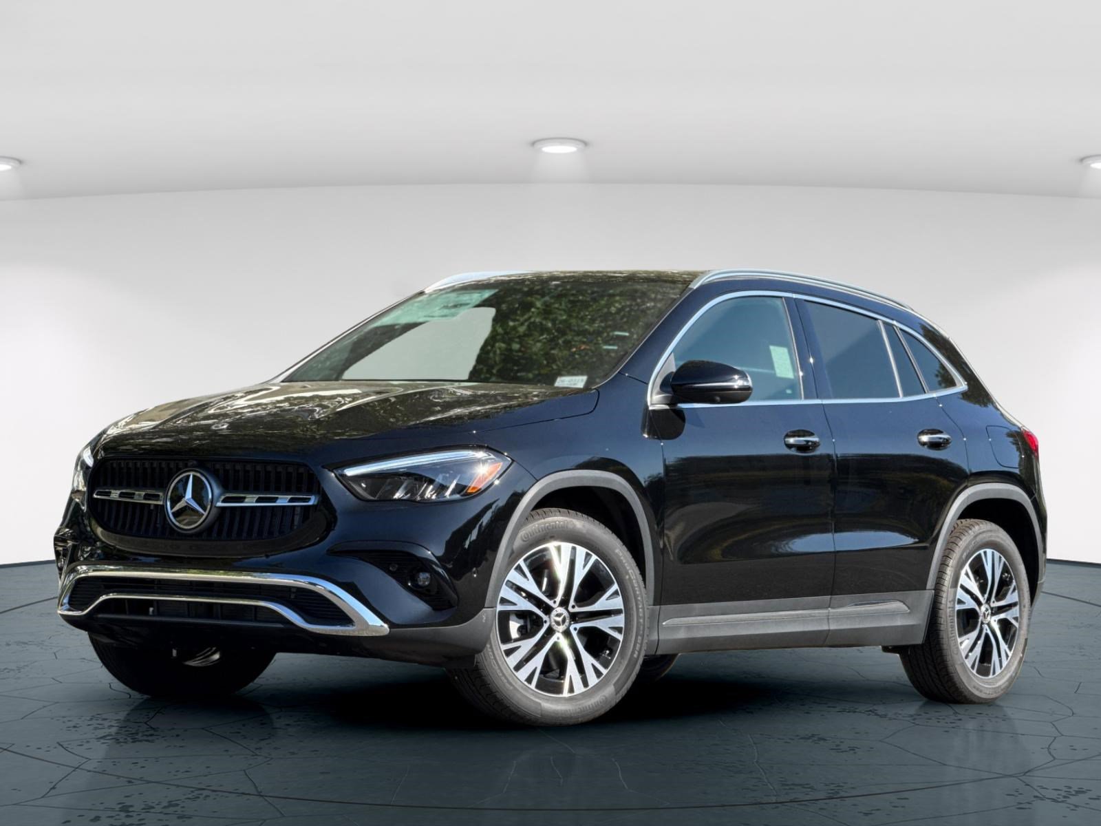 2026 Mercedes Benz GLA 250 4MATIC photo 3