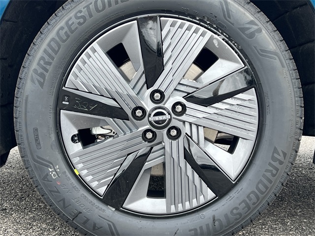 2025 Nissan Murano SL photo 11