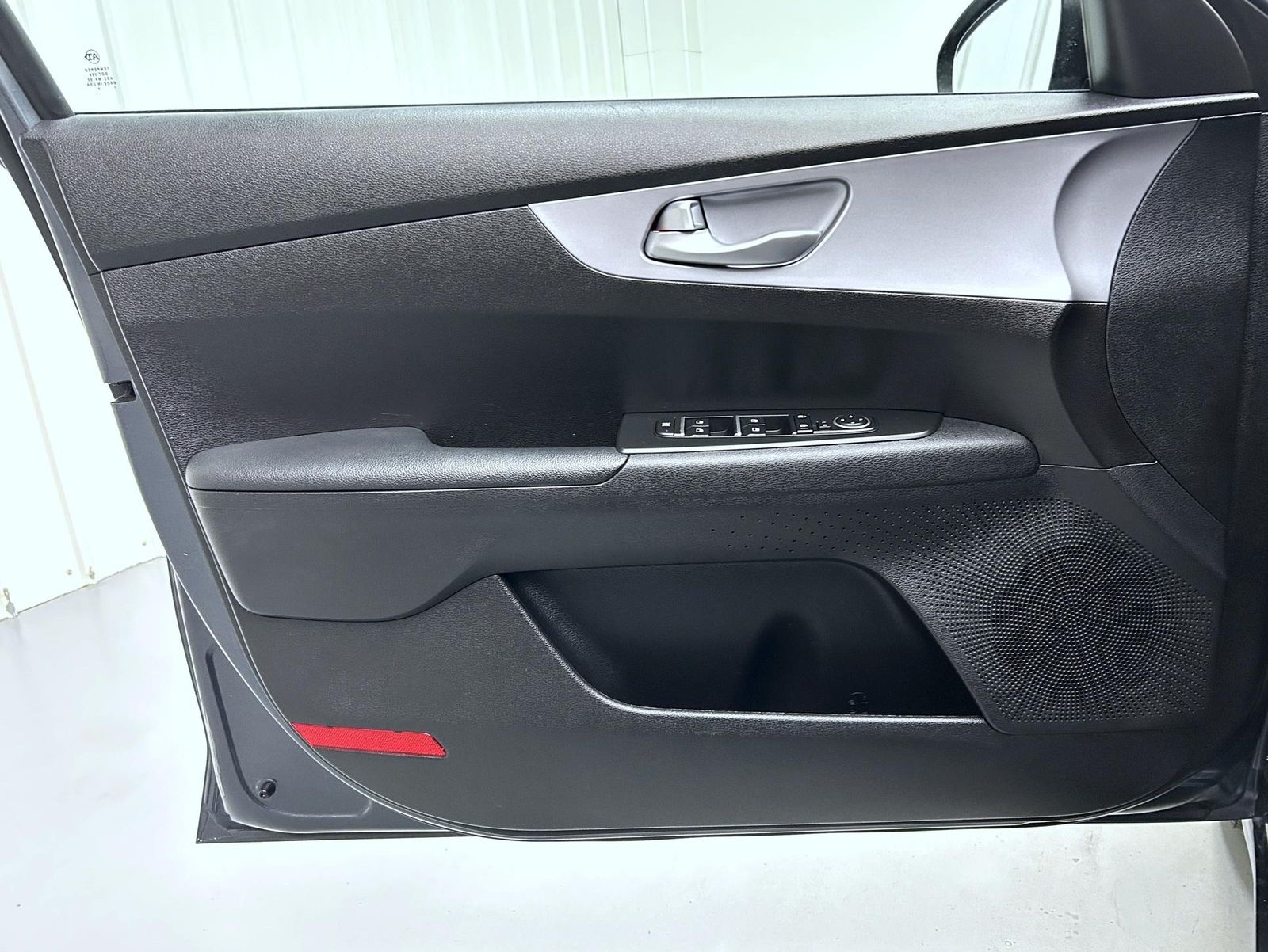 2023 Kia Forte LXS photo 9