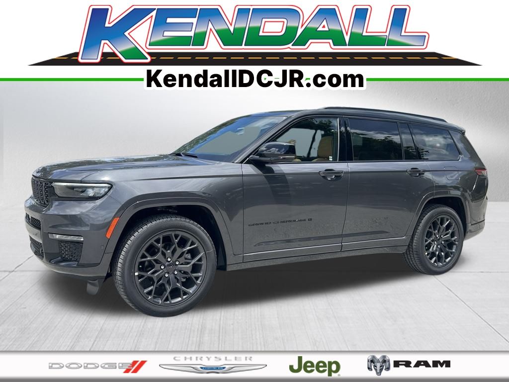 2025 Jeep Grand Cherokee L Summit's photo