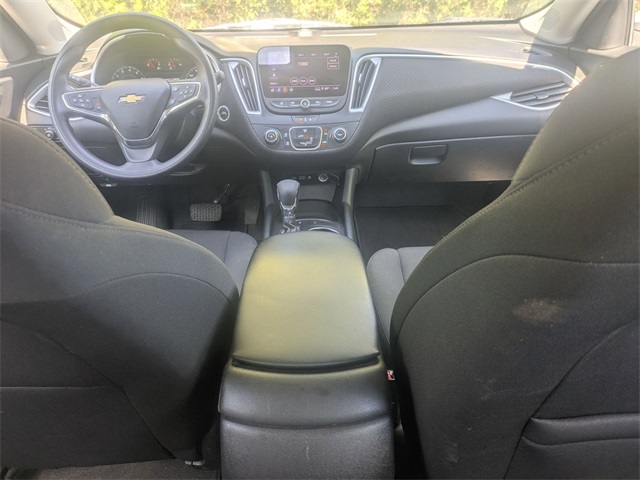 2023 Chevrolet Malibu LS photo 23