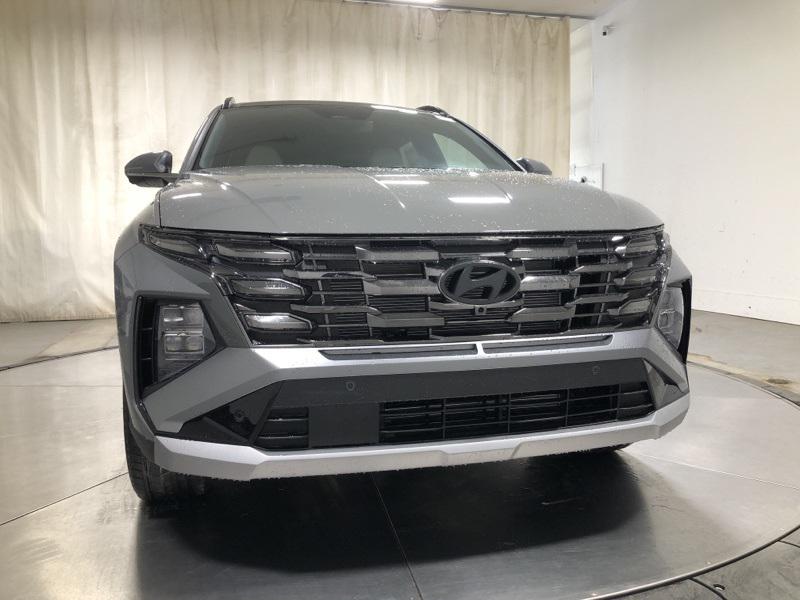 2025 Hyundai Tucson Limited photo 2