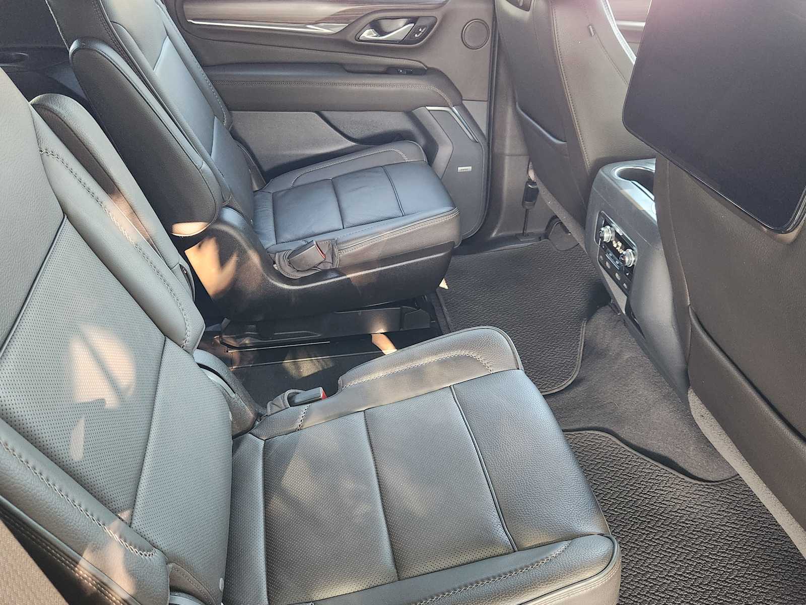 2021 Gmc Yukon Denali photo 28