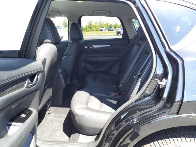 2025 Mazda CX-5 2.5 Select photo 16