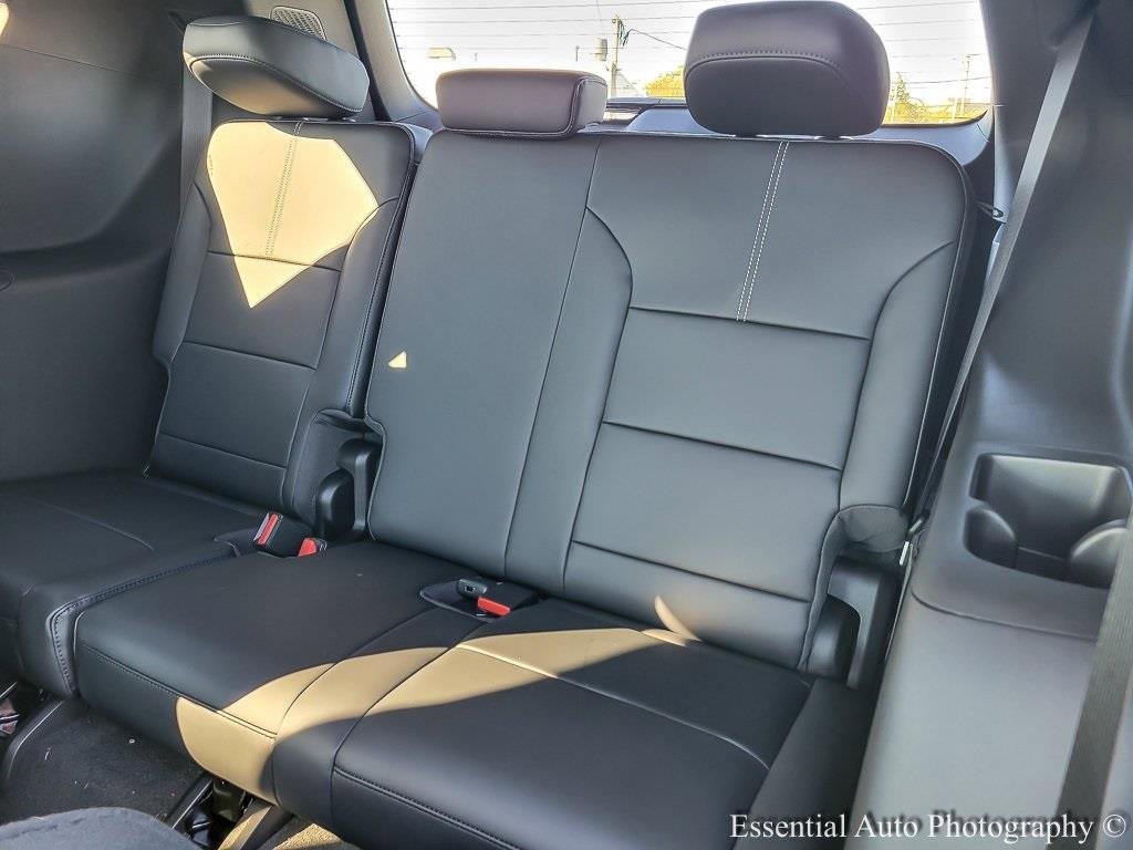 2026 GMC ACADIA - Image 10