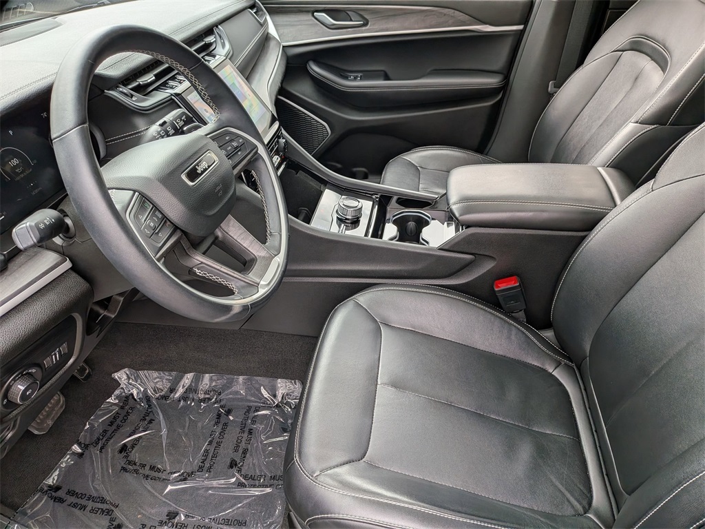 2022 Jeep Grand Cherokee Limited photo 7