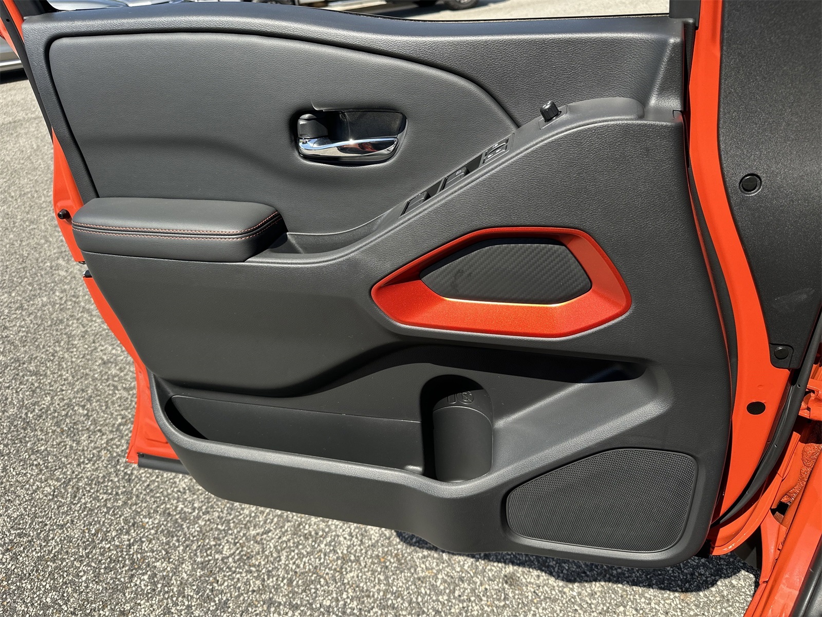 2025 Nissan Frontier PRO-4X photo 18