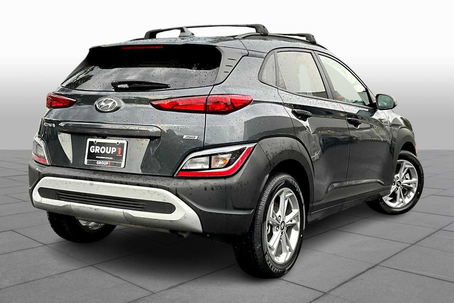 2023 Hyundai Kona SEL photo 12