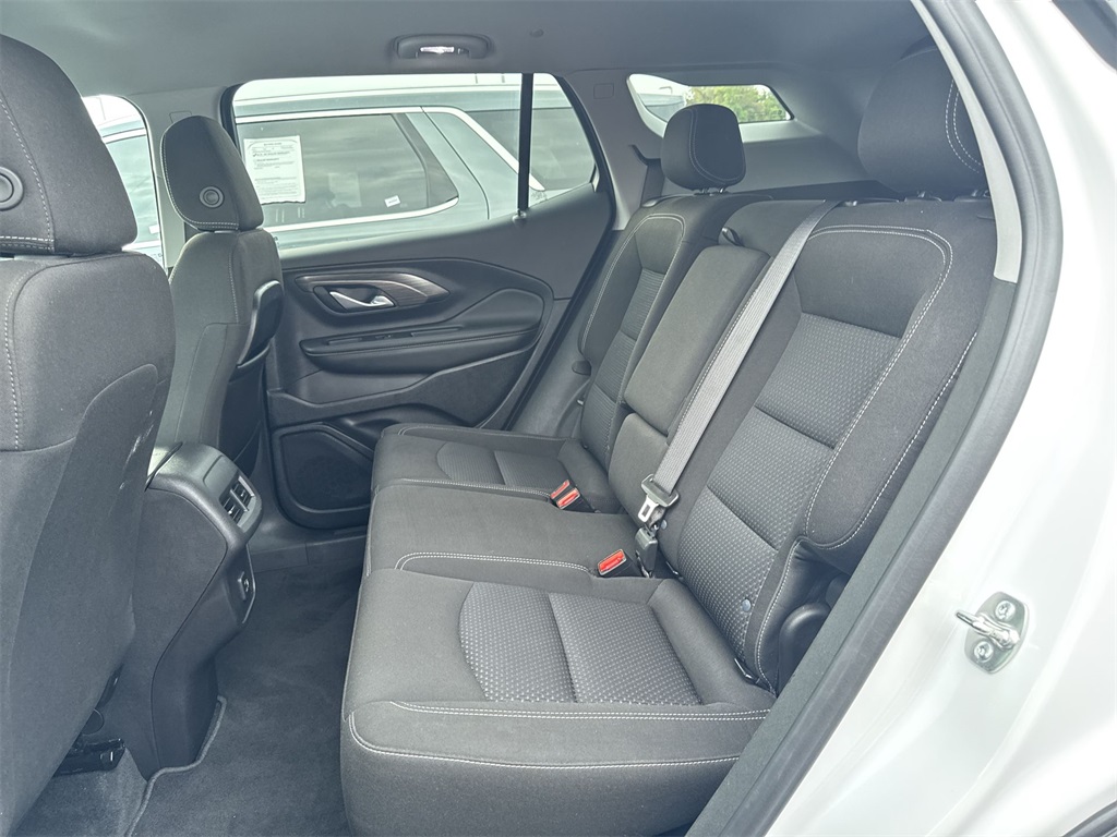 2024 Gmc Terrain SLE photo 25