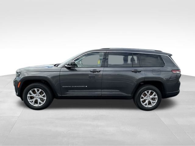 2022 Jeep Grand Cherokee Limited photo 3