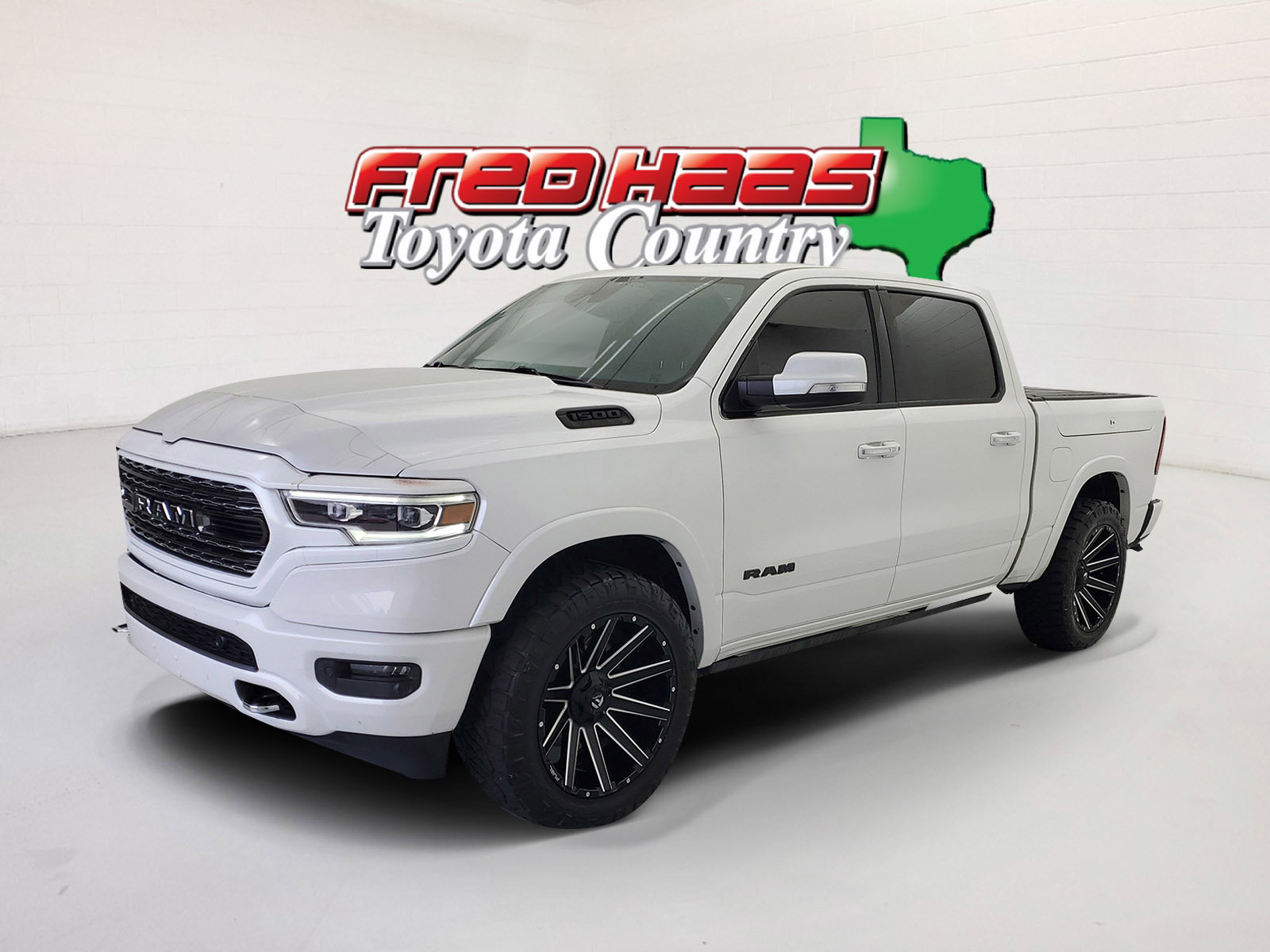 2020 RAM Ram 1500 Pickup Limited's photo