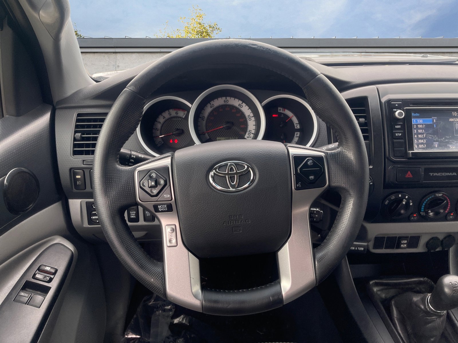 2015 Toyota Tacoma Base photo 12