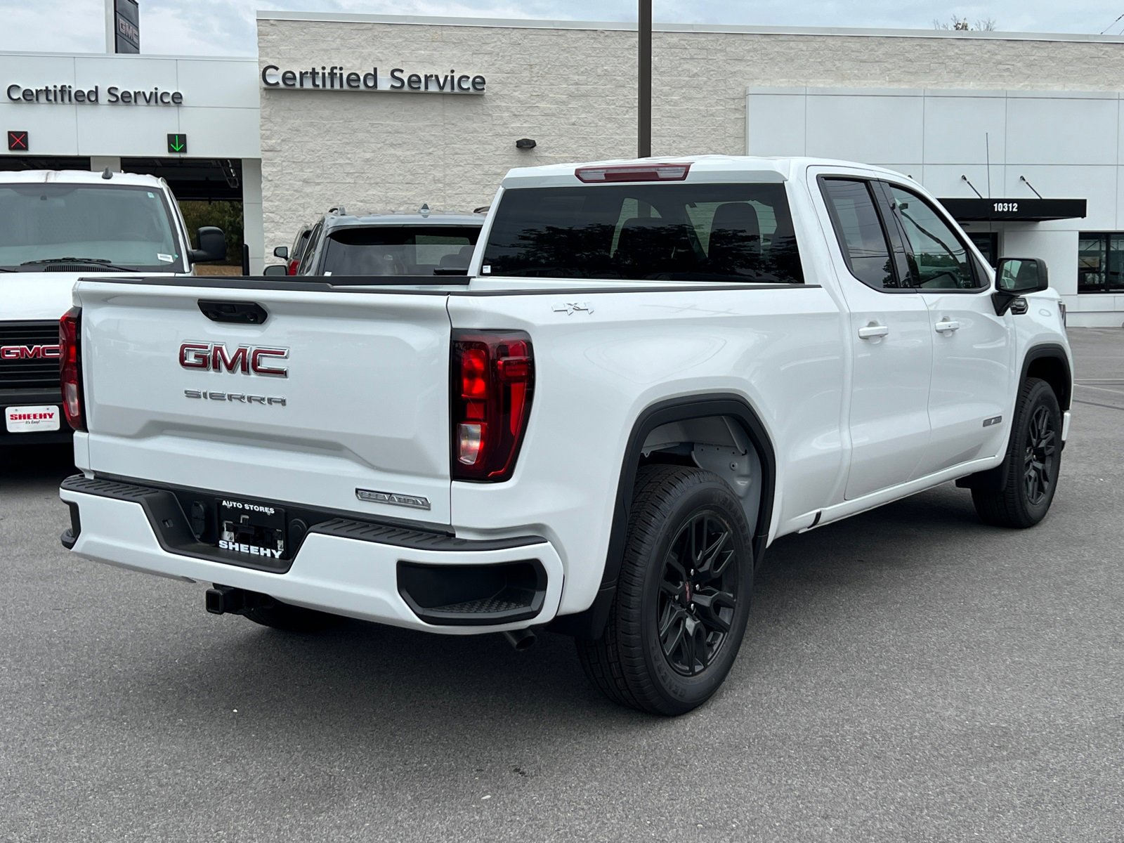 2026 Gmc Sierra 1500 Elevation photo 3