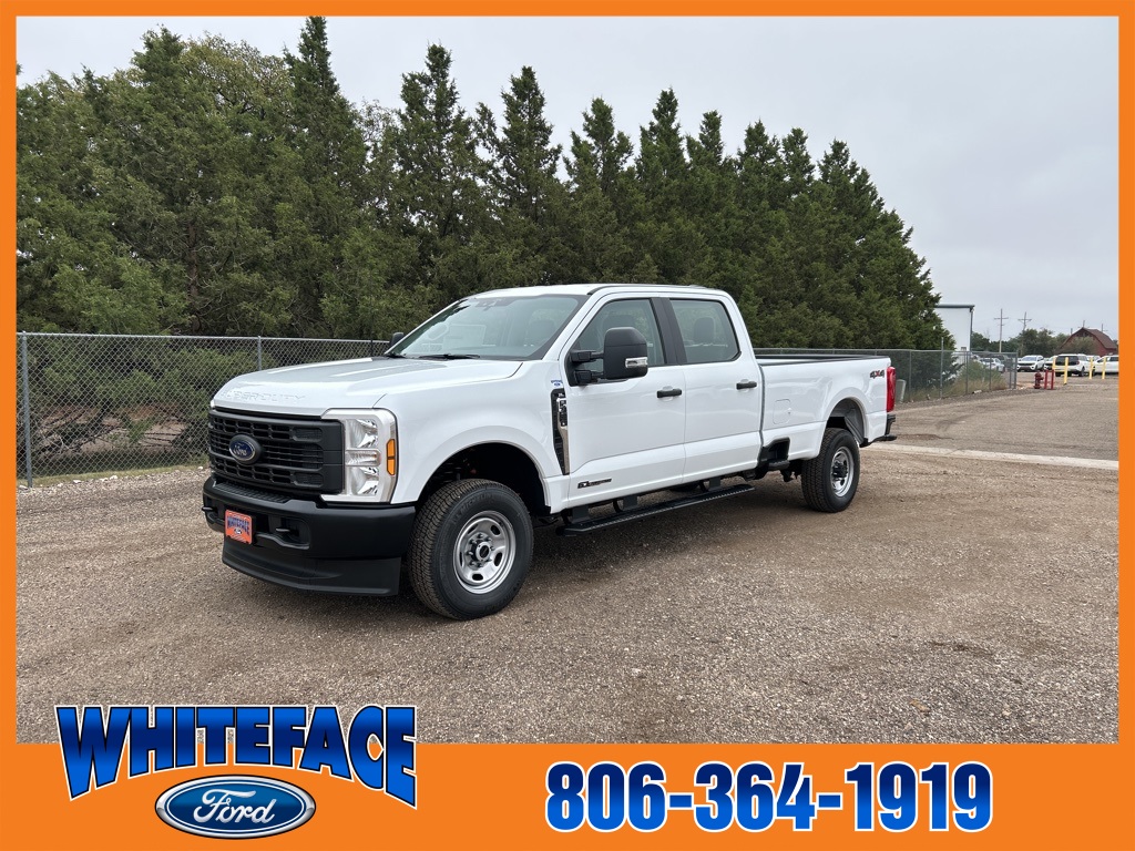 2026 Ford F-350 Super Duty XL's photo