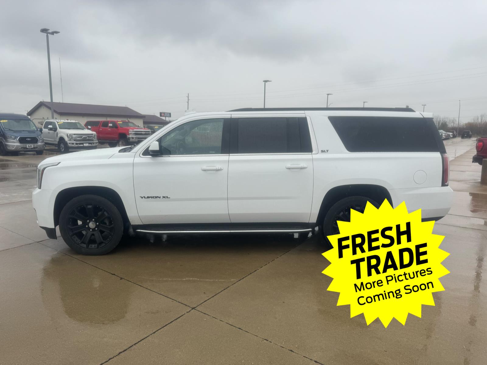 2018 Gmc Yukon XL SLT photo 2