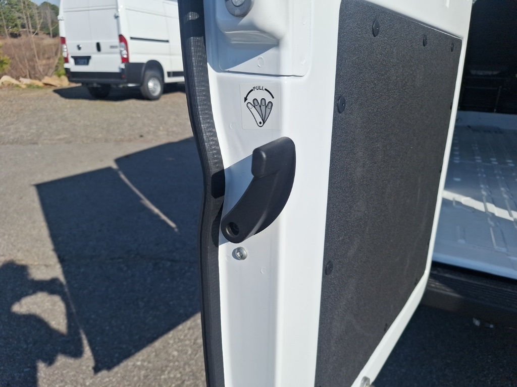 2025 Ram ProMaster 1500 photo 10