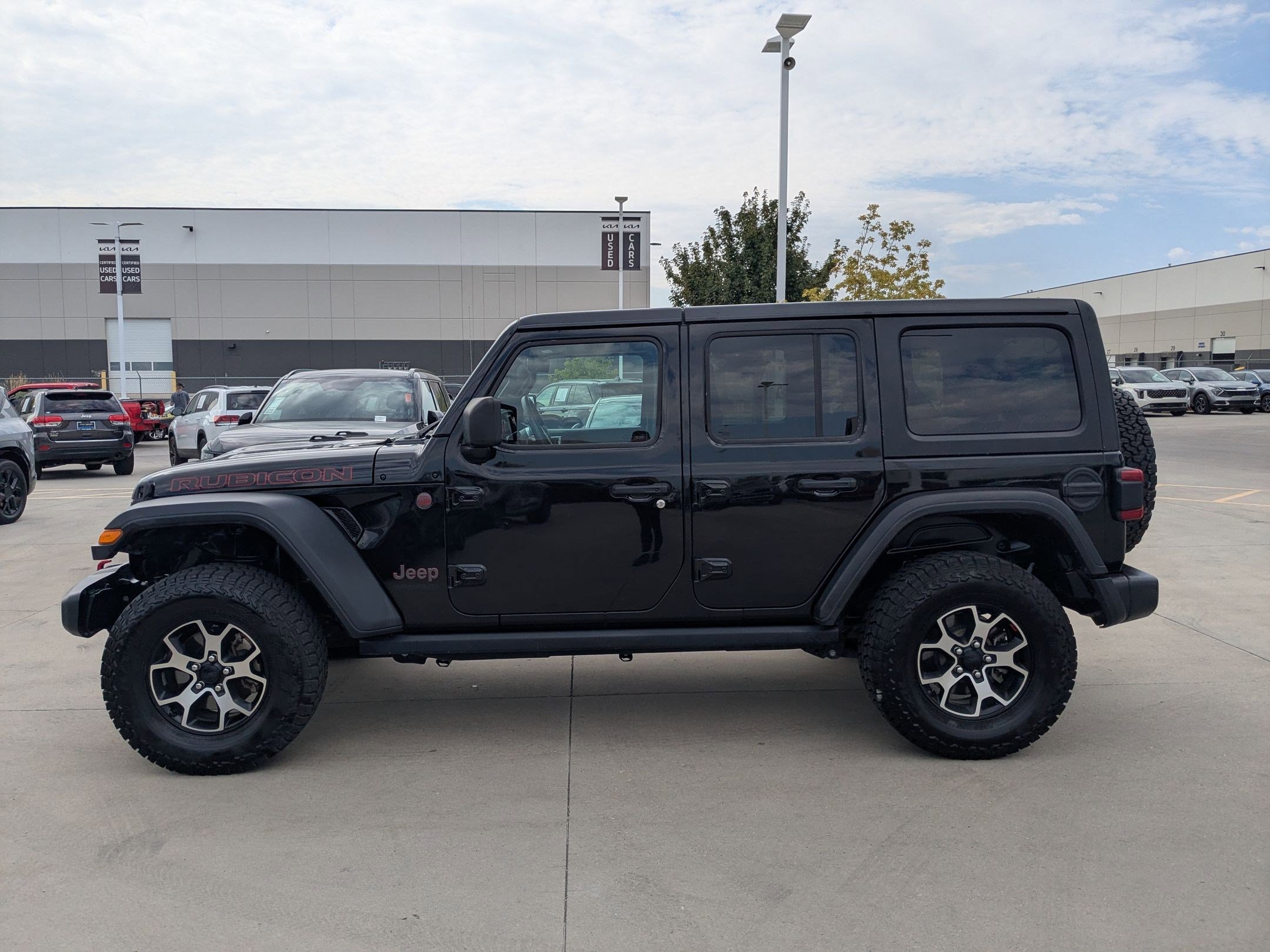 2020 Jeep Wrangler Unlimited Rubicon photo 2