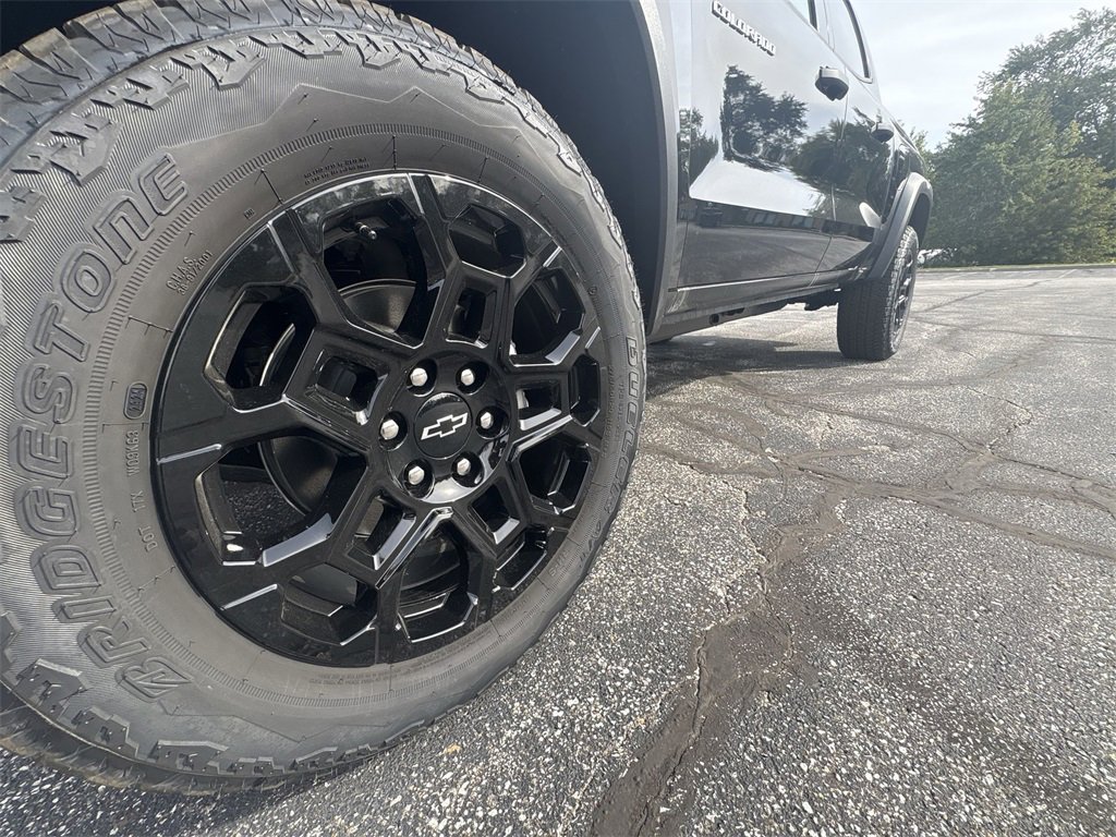 2026 Chevrolet Colorado Trail Boss photo 16