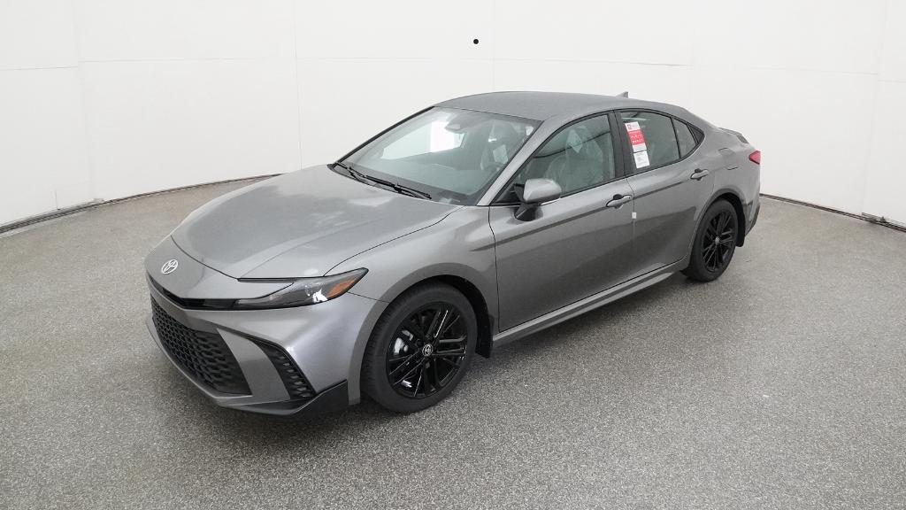 2026 Toyota Camry SE's photo