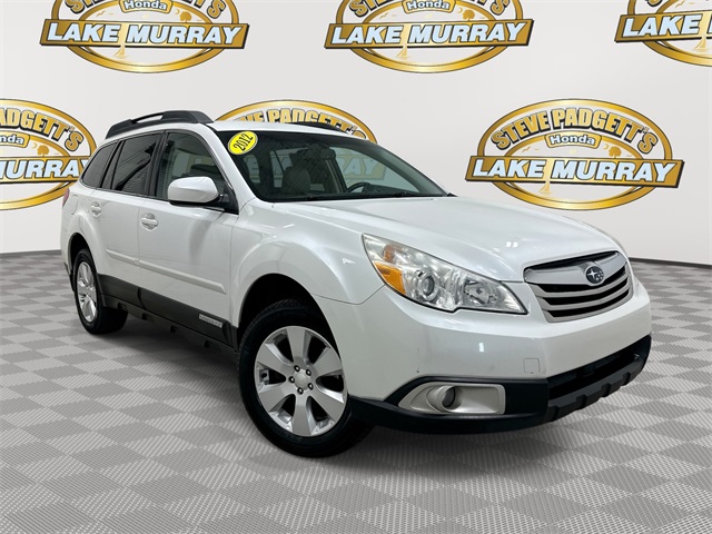 2012 Subaru Outback Premium's photo