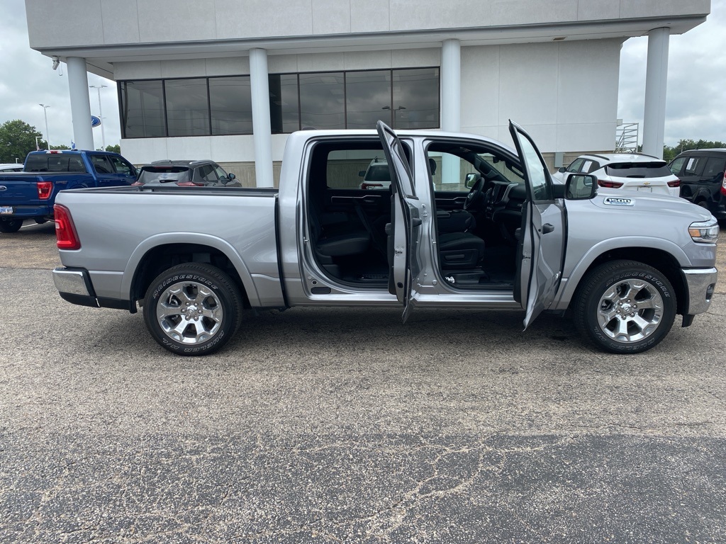 2025 Ram 1500 Big Horn Lone Star photo 8