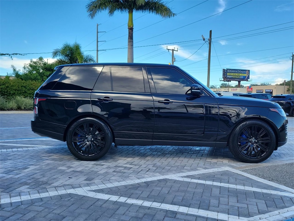 2019 Land Rover Range Rover SuperCharged photo 3
