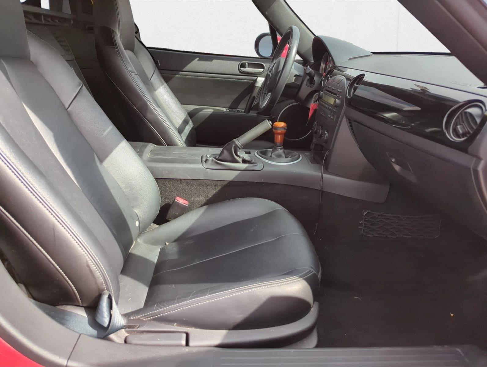 2007 Mazda MX-5 Miata Miata Grand Touring photo 26