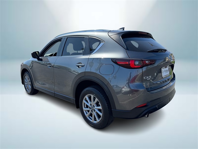 2022 Mazda CX-5 2.5 S Preferred photo 3
