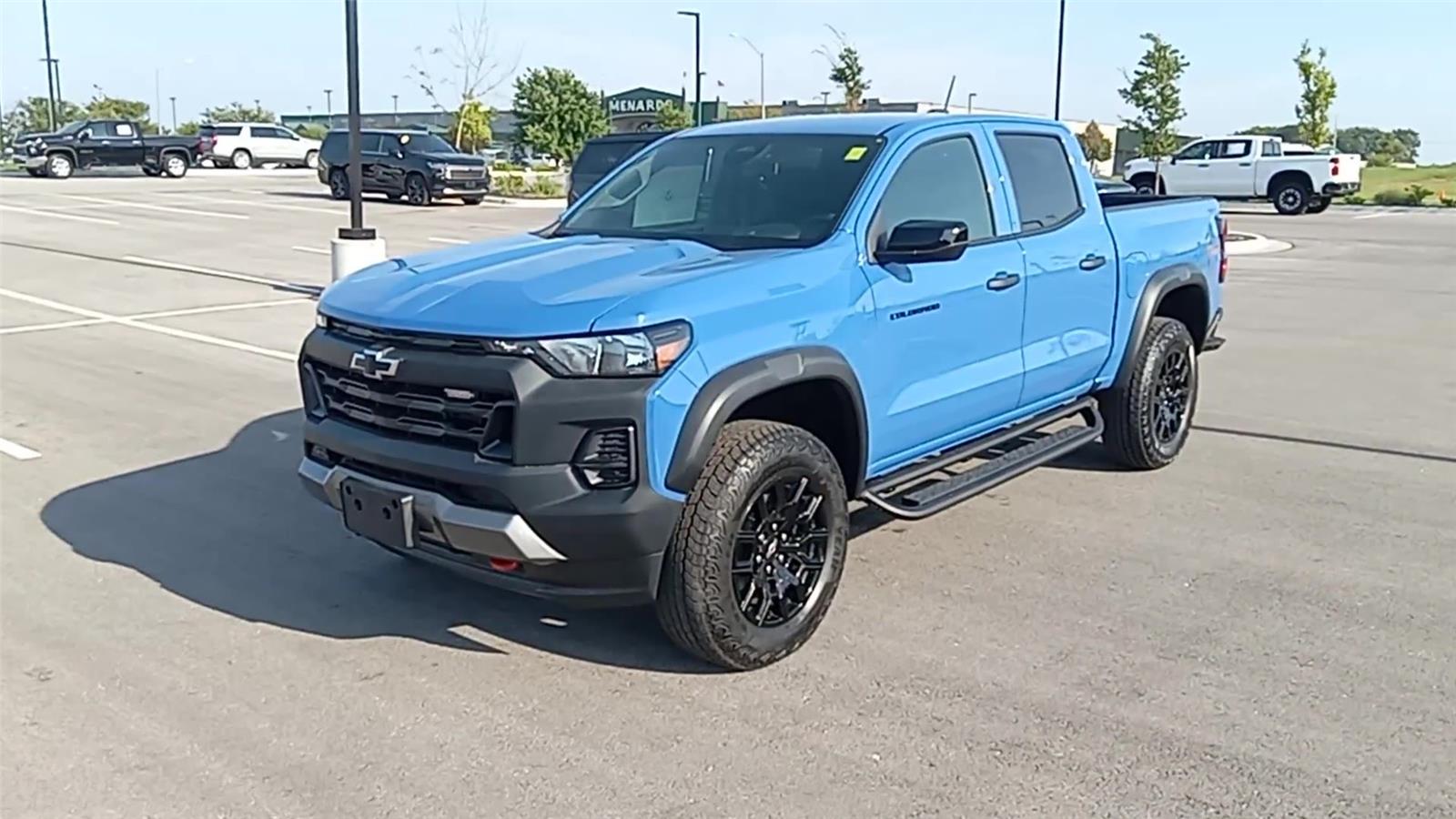 2026 Chevrolet Colorado Trail Boss photo 3