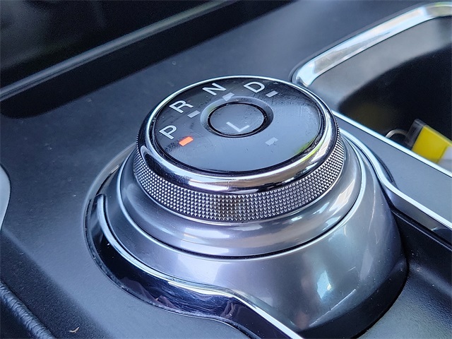 2020 Ford Fusion Hybrid SEL photo 14