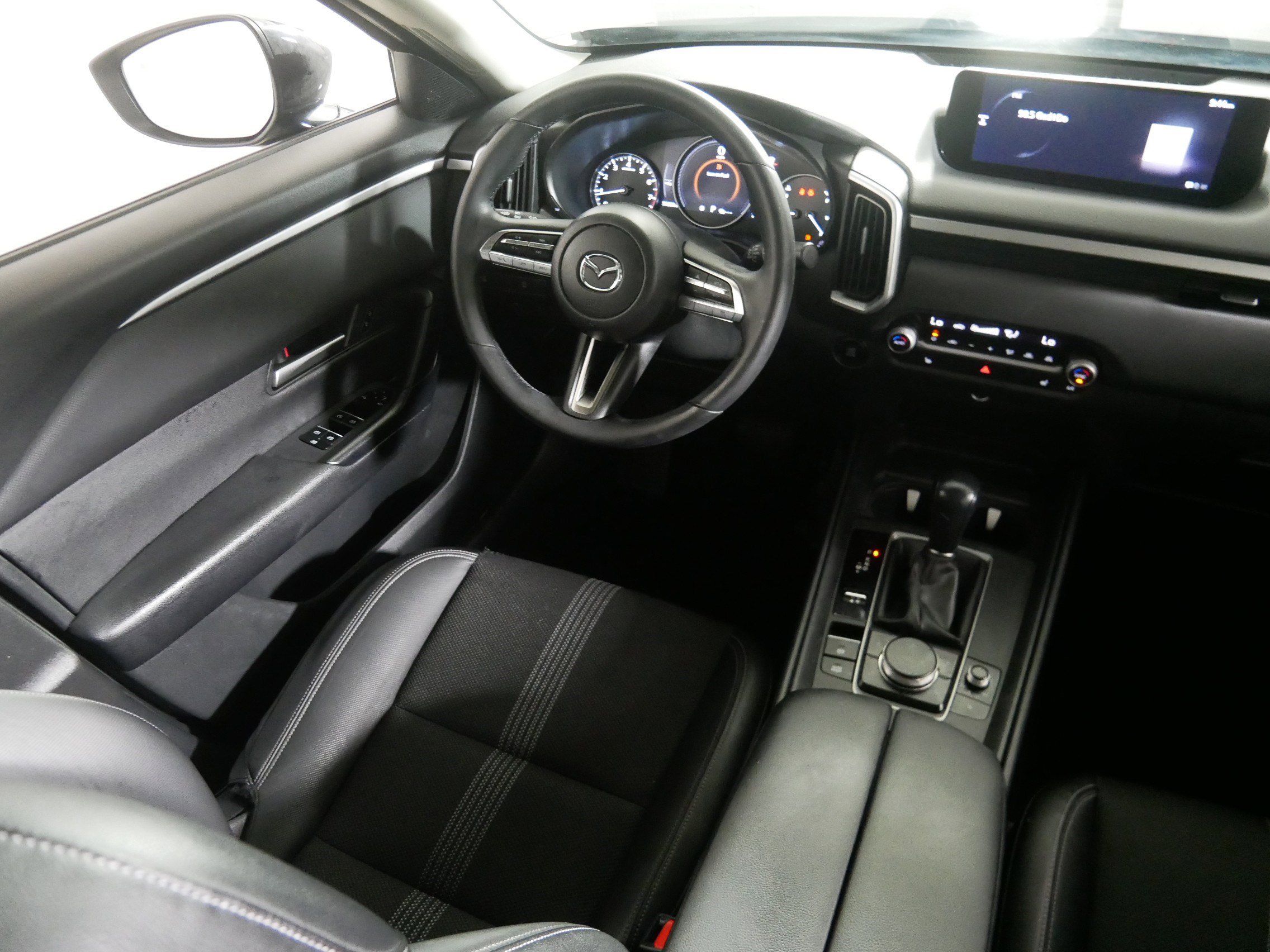 2023 Mazda CX-50 2.5 Preferred Plus photo 9