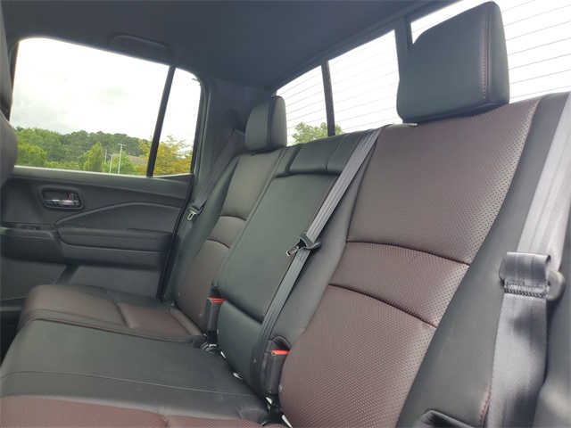 2025 Honda Ridgeline Black Edition photo 10