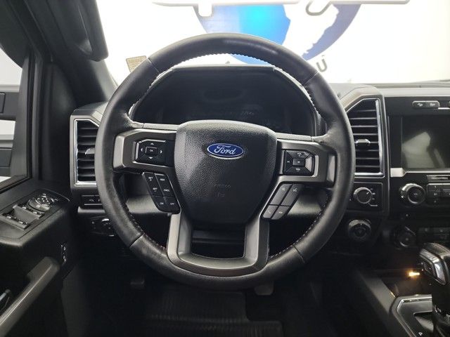 2016 Ford F-150 XLT photo 12