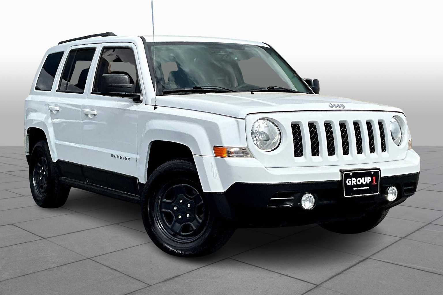 2017 Jeep Patriot Sport photo 2