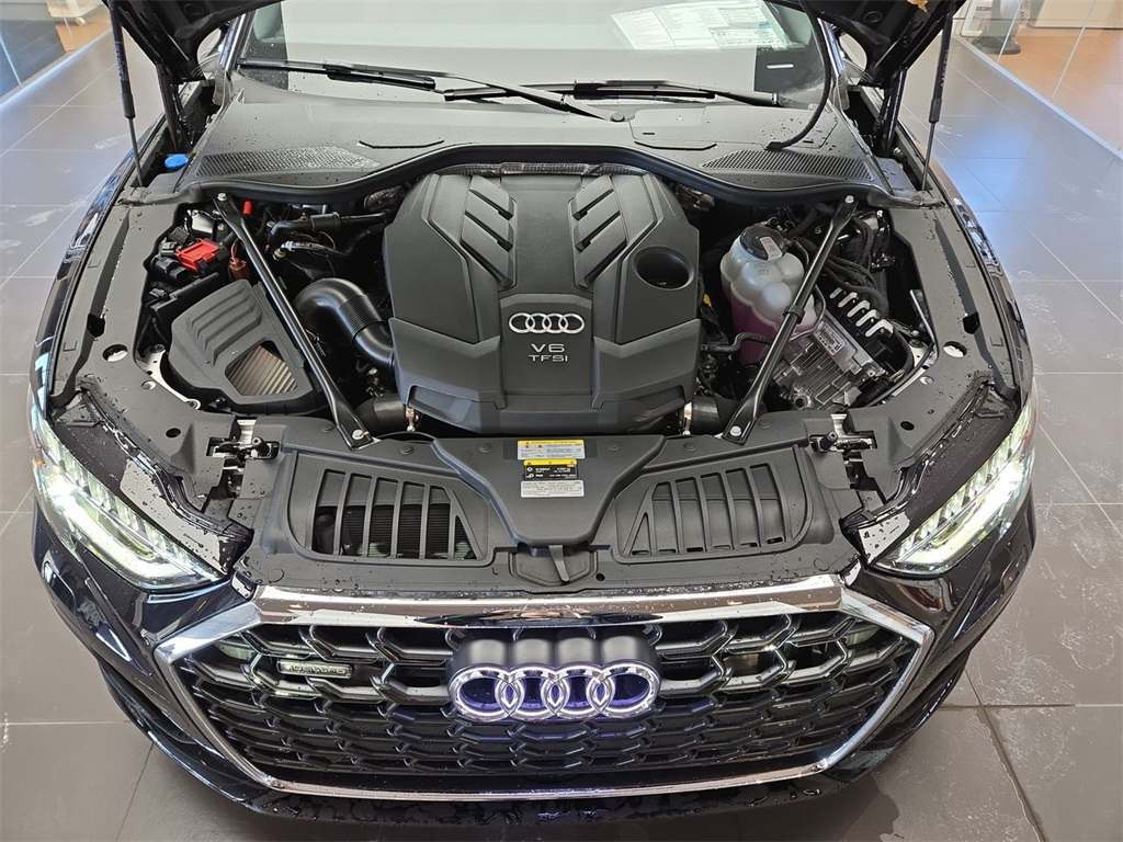 2025 Audi A8 L 55 photo 20