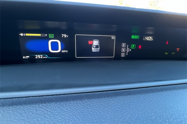2017 Toyota Prius One Two photo 27
