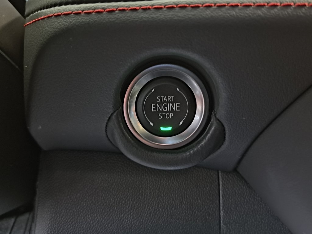 2025 Chevrolet Suburban RST photo 12