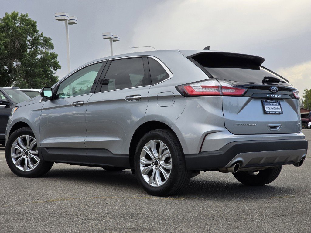 2024 Ford Edge Titanium photo 16